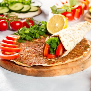 antep usulü sarımsaklı lahmacun